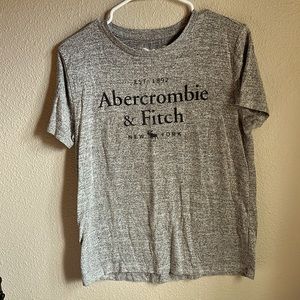 Ambercrombie & Fitch T-shirt